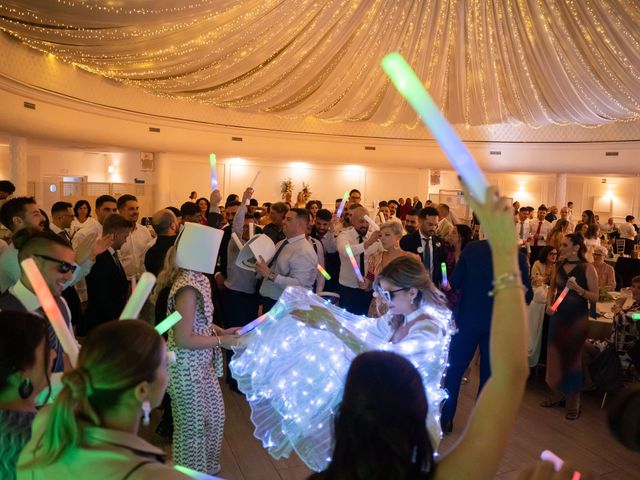 La boda de Vane y Fran en Guadassuar, Valencia 7