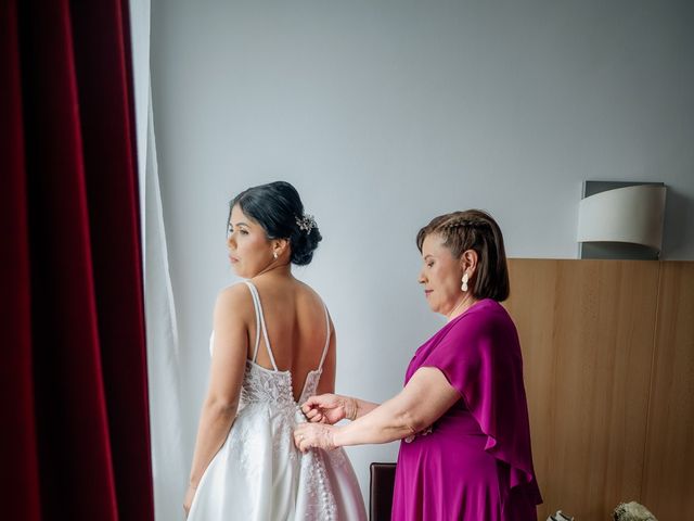 La boda de Julio y Marina en Zaragoza, Zaragoza 29