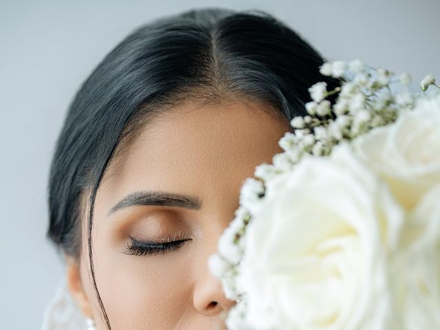 La boda de Julio y Marina en Zaragoza, Zaragoza 34
