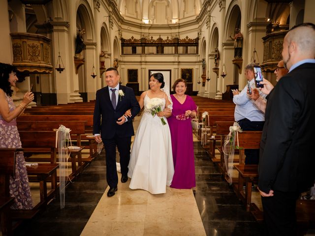 La boda de Julio y Marina en Zaragoza, Zaragoza 46