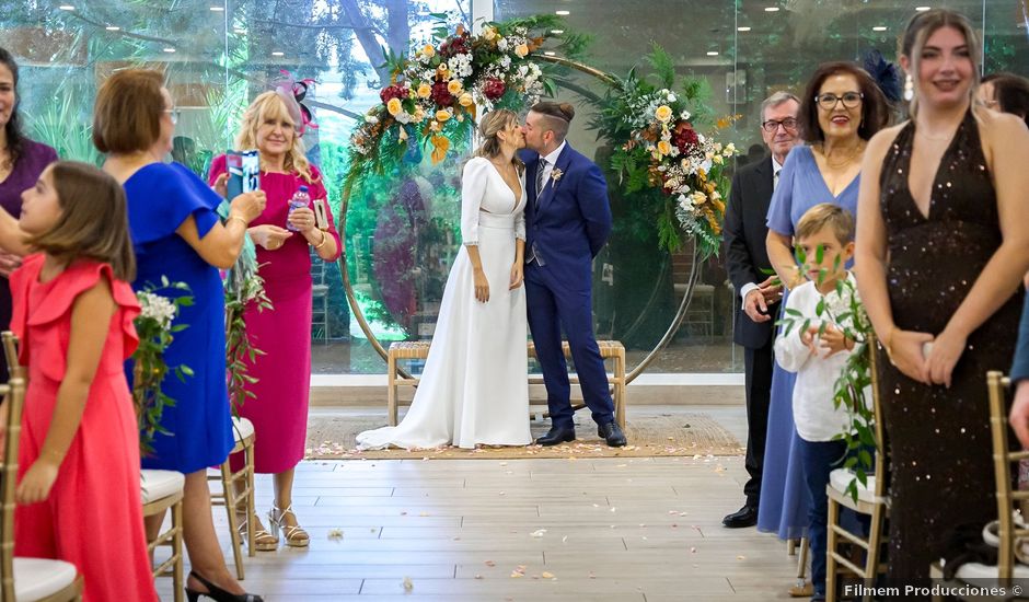La boda de Vane y Fran en Guadassuar, Valencia