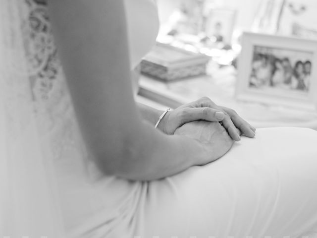 La boda de Carlos y Reyes en Sevilla, Sevilla 1