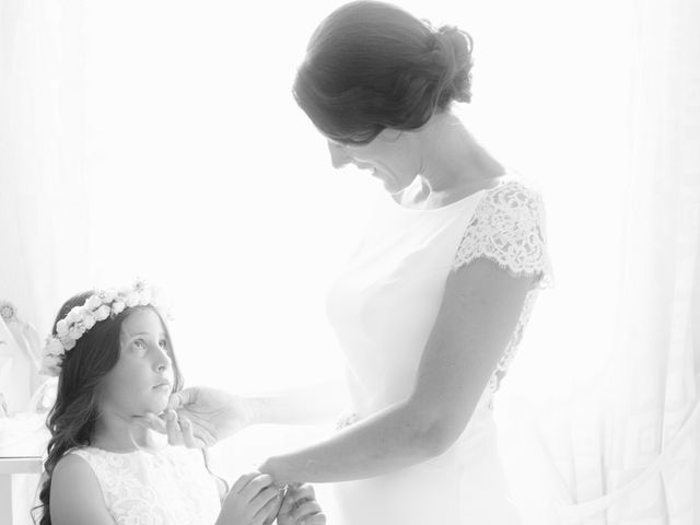 La boda de Carlos y Reyes en Sevilla, Sevilla 33