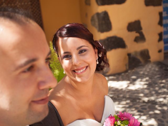 La boda de David y Fátima en Las Palmas De Gran Canaria, Las Palmas 16