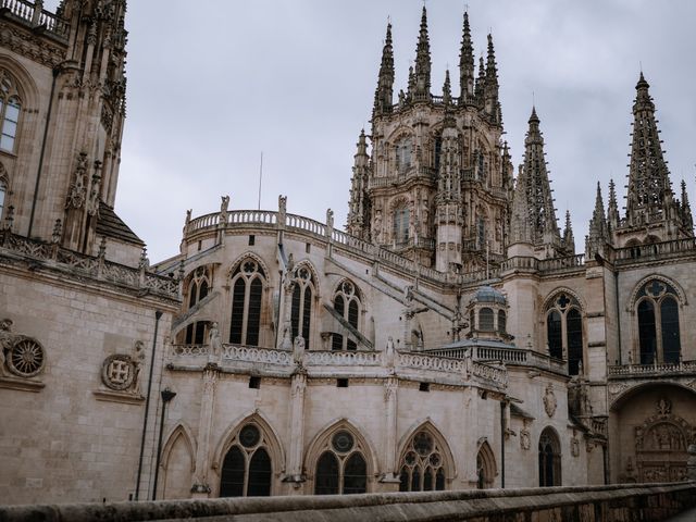 La boda de Abraham y Marta en Burgos, Burgos 3