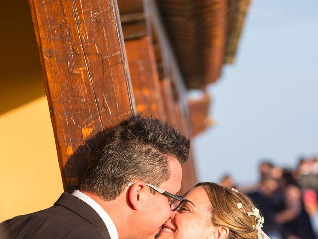 La boda de Alberto y Marisa en Tiedra, Valladolid 38