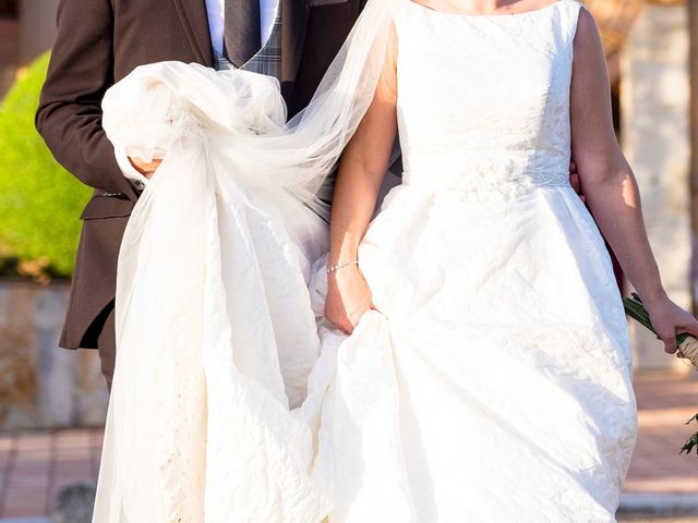 La boda de Alberto y Marisa en Tiedra, Valladolid 43