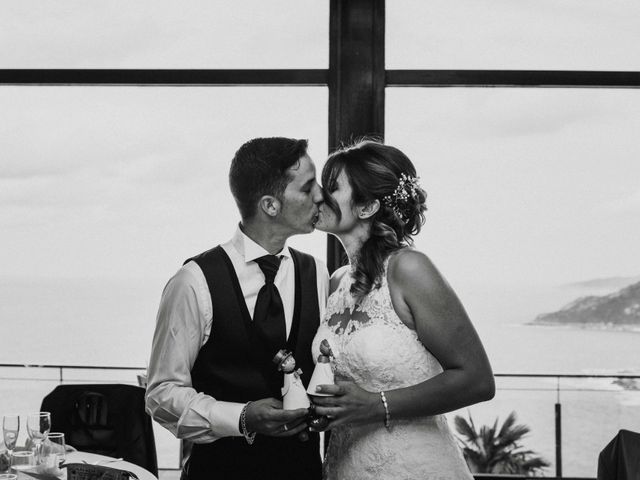 La boda de Pablo y Lucía en Donostia-San Sebastián, Guipúzcoa 331