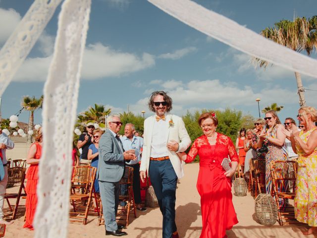 La boda de Mariano y Jule en Torre Del Mar, Málaga 3