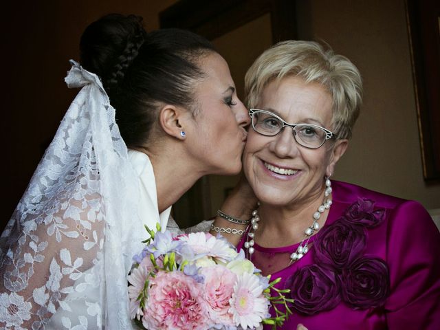 La boda de Freddie  y Belén  en León, León 1