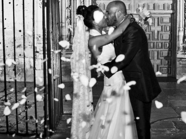 La boda de Freddie  y Belén  en León, León 4