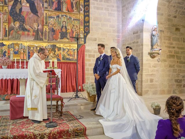 La boda de Judith y Adrian en Sant Marti De Tous, Barcelona 21