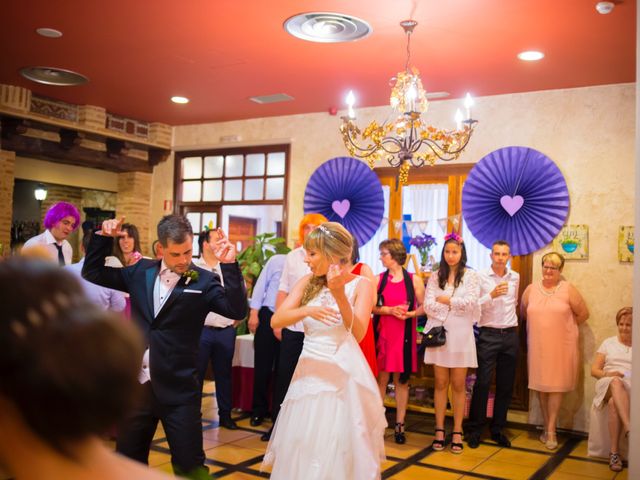 La boda de Eloy y Nuria en Arroyo De La Encomienda, Valladolid 27