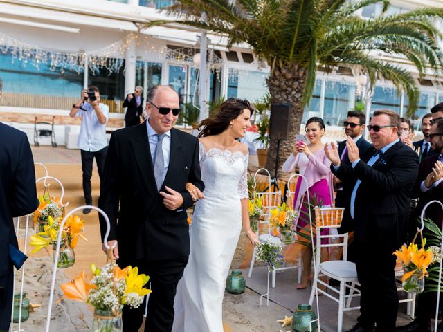La boda de Marta y Ivan en La Manga Del Mar Menor, Murcia 109