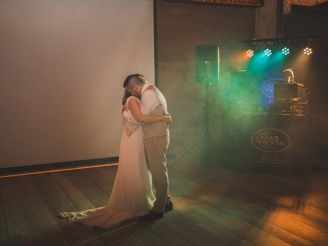 La boda de david y laura en Canet De Mar, Barcelona 9