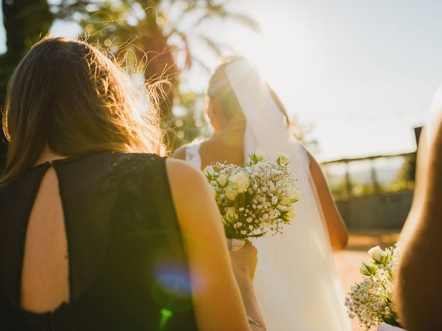 La boda de Fintan y Sarika en La Bisbal d&apos;Empordà, Girona 3