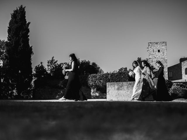 La boda de Fintan y Sarika en La Bisbal d&apos;Empordà, Girona 4