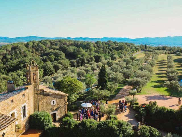 La boda de Fintan y Sarika en La Bisbal d&apos;Empordà, Girona 5