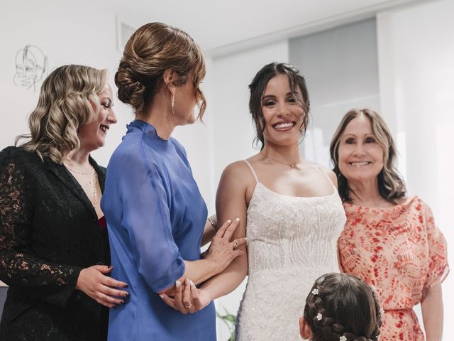 La boda de Alicia y Adrián en Valencia, Valencia 10