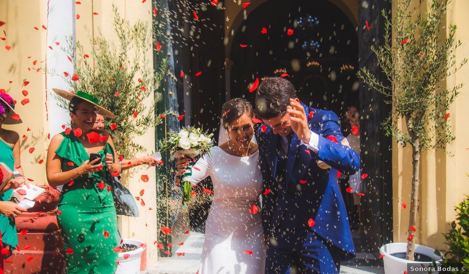 La boda de Miguel y Gracia en San Fernando, Cádiz