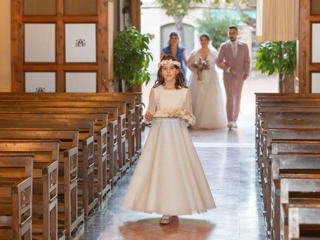 La boda de Jesus y Paula en Vilanova I La Geltru, Barcelona 10