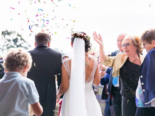 La boda de Pablo y Tatiana  en Noia, A Coruña 57