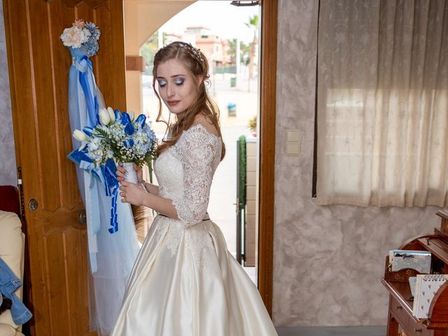 La boda de Vanessa y Robin en La Zenia, Alicante 7