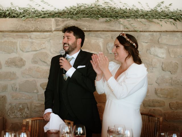 La boda de Hector y Esther en Villamayor De Monjardin, Navarra 56