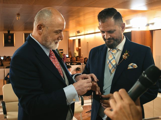 La boda de Borja y Javier en Sevilla, Sevilla 32