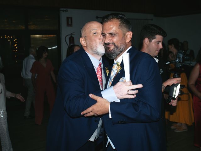 La boda de Borja y Javier en Sevilla, Sevilla 91