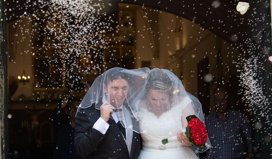 La boda de Juan Octavio y Remei en Llutxent, Valencia