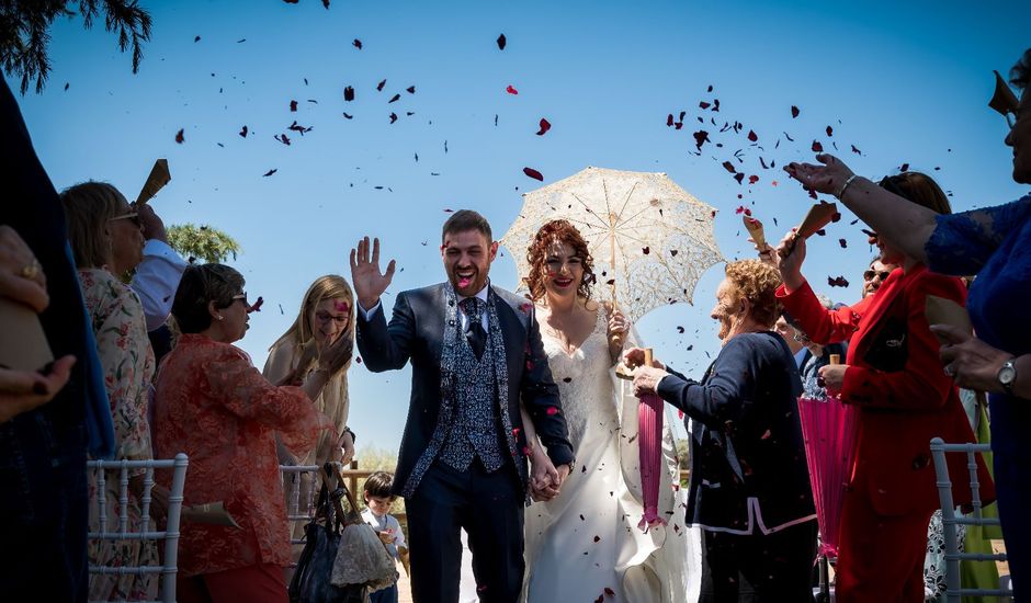 La boda de Carlos  y Yolanda  en Ciudad Real, Ciudad Real