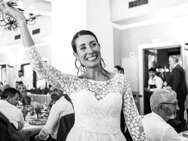 La boda de Cris y Toni en Godella, Valencia 10