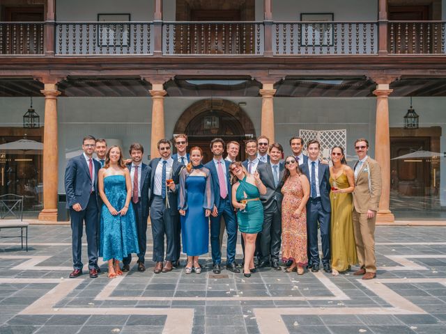 La boda de Juan Carlos y Eva en Oviedo, Asturias 68