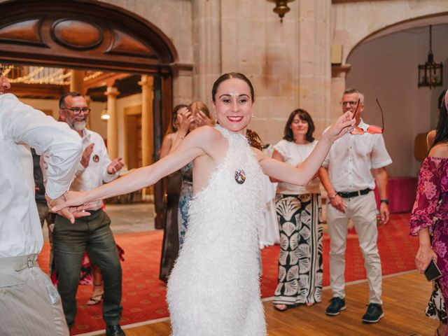 La boda de Juan Carlos y Eva en Oviedo, Asturias 139