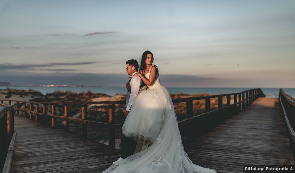 La boda de Neriana y Ismael en Calp/calpe, Alicante