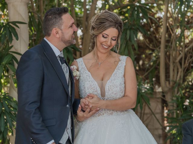 La boda de Laura y Salva en Gandia, Valencia 40