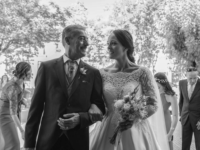 La boda de victor y aida en Huetor Vega, Granada 20