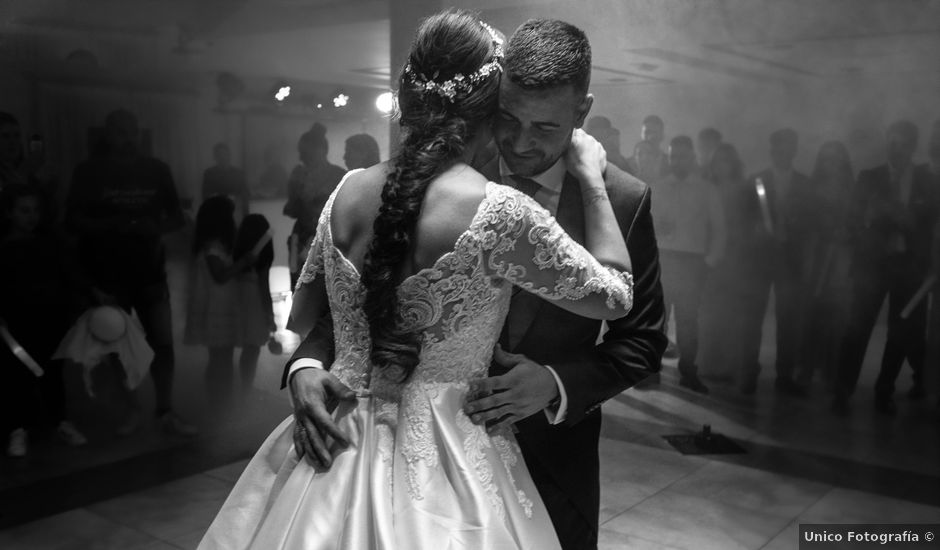 La boda de victor y aida en Huetor Vega, Granada