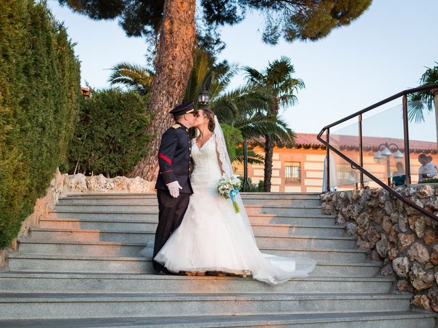 La boda de Fernando y Noemí en Navalcarnero, Madrid 28