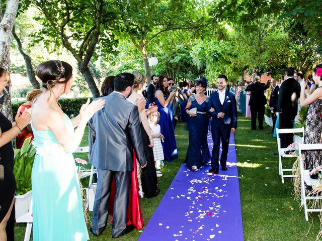 La boda de Alberto y Laura en Cubas De La Sagra, Madrid 16
