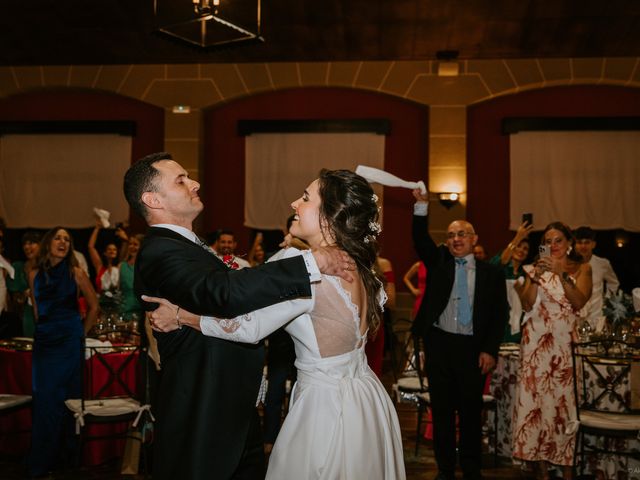 La boda de Charlie y Clara en Cáceres, Cáceres 24