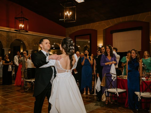 La boda de Charlie y Clara en Cáceres, Cáceres 25