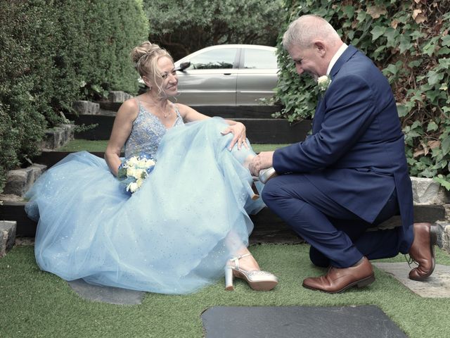 La boda de Manuela y Juan José en Montornes Del Valles, Barcelona 9