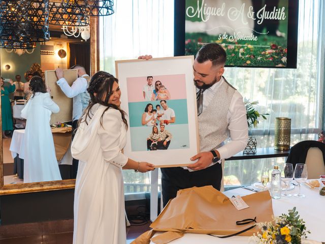 La boda de Miguel Ángel y Judith en Castejon, Navarra 19