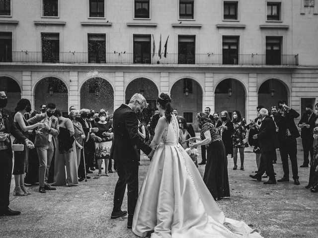 La boda de Antonio José y Dori en Alacant/alicante, Alicante 124