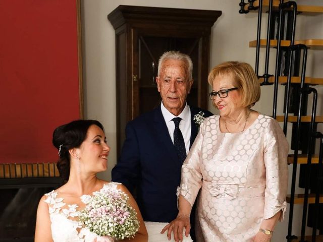 La boda de Ciprian Marginean  y Mª Yolanda Jareño Monreal  en Pedro Muñoz, Ciudad Real 9