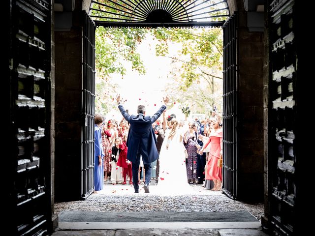 La boda de Andrés y Tania en Pamplona, Navarra 2