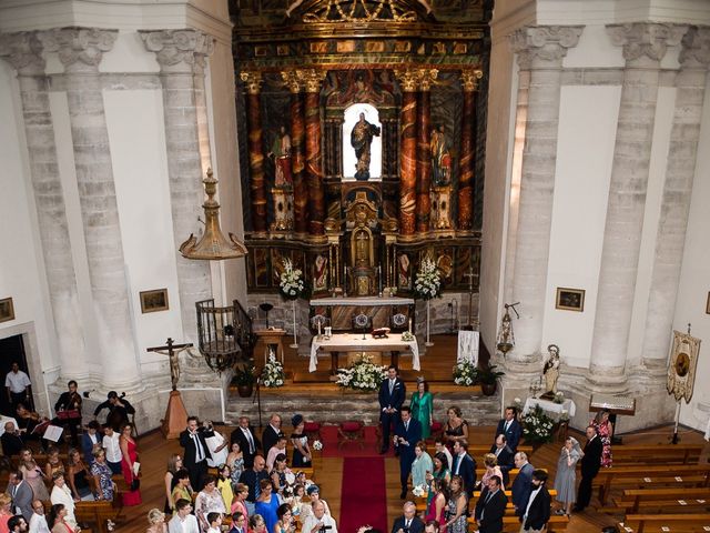 La boda de Alvaro y Azucena en Valoria La Buena, Valladolid 9
