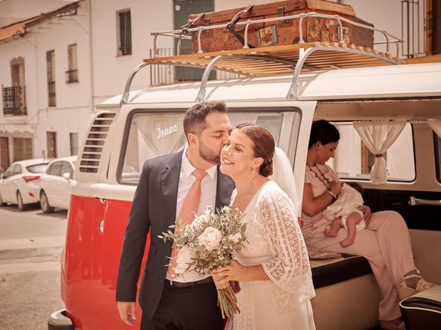 La boda de Isaac y Patricia en Villaharta, Córdoba 203